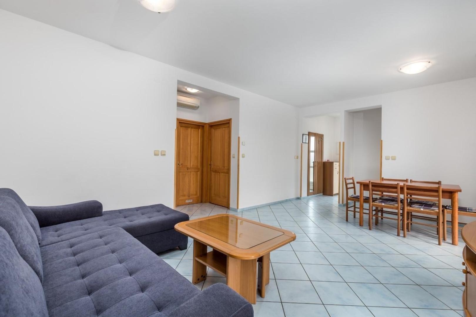 Apartments With A Parking Space Moscenicka Draga, Opatija - 7766 Oda fotoğraf